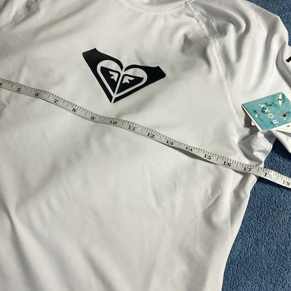 Roxy White and Black Rash Guard top - Picture 2 of 5